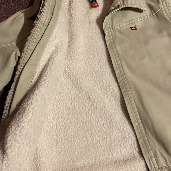 Boys Quick Silver jacket - Picture 2 of 8